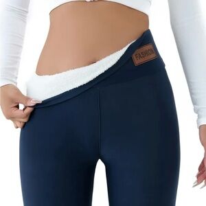 Insulated fleece leggings